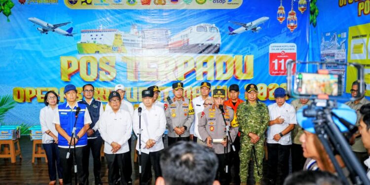 Tinjau Arus Mudik di Pelabuhan Merak, Kapolri Pastikan Beri Pelayanan Maksimal