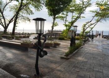 Kementerian PU Ajak Masyarakat Isi Libur Lebaran, Pantai Malalayang Disulap Jadi Destinasi Hits Baru di Manado