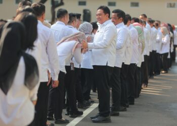 Sekjen DPD RI Kembali dari Libur Lebaran, Semangat Apel Perdana Bikin Pegawai Melek Kinerja dan Soliditas
