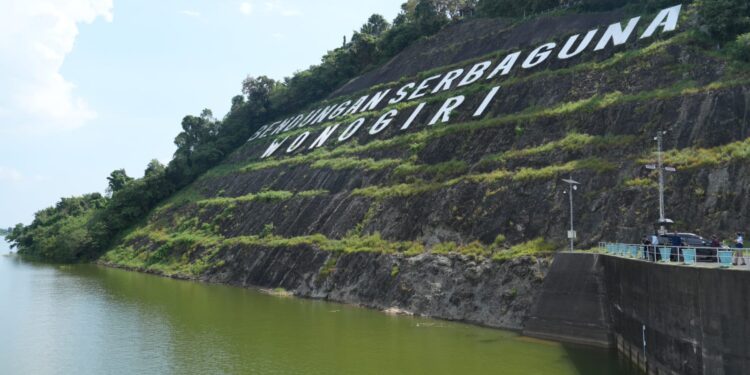 Ancaman Kekeringan El Nino “Godzilla” di Indonesia, Menteri PU Pastikan Kesiapan Air Irigasi dari Waduk Gajah Mungkur