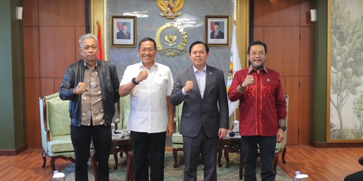 Ketua DPD RI Sultan bersama Donny Ermawan dan Agus Jabo Dorong Revisi RUU Kesejahteraan Sosial