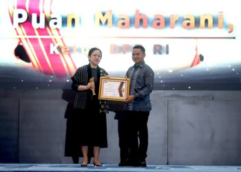Terima Award dari Forum Pers DPR, Puan Sebut Kerja Parlemen Butuh Dikawal Media