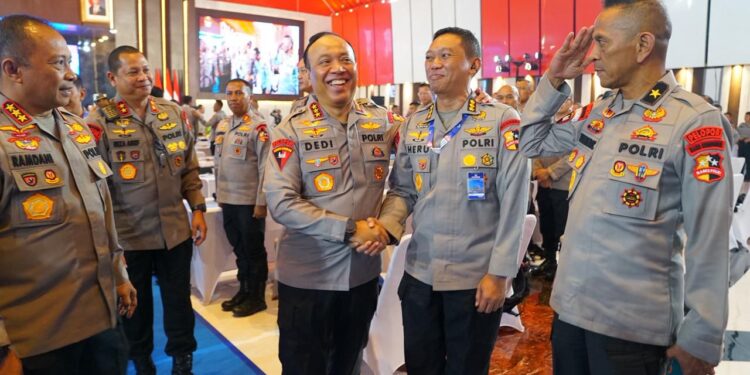 Wakapolri Minta Brimob Perkuat Profesionalisme dan Teknologi, Siap Hadapi Ancaman Keamanan Modern