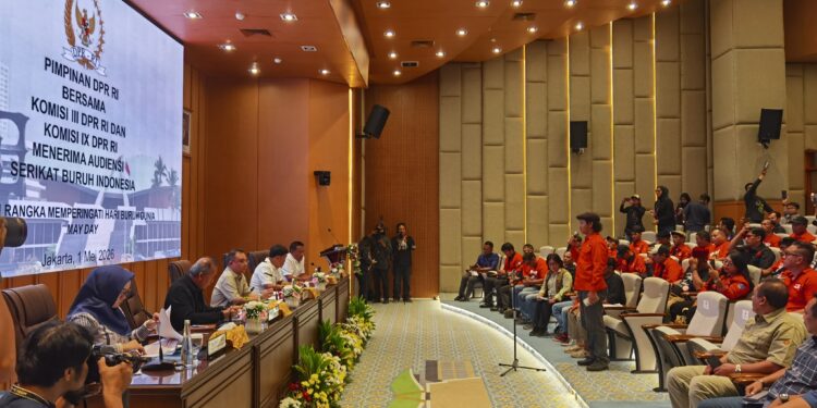 DPR Terima Buruh Saat May Day 2026, UU Ketenagakerjaan Baru Dikebut