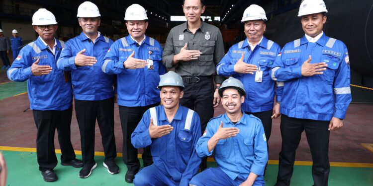 AHY Tinjau PT PAL Surabaya, Target Indonesia Jadi Kekuatan Maritim yang Disegani Dunia