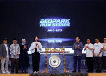 Geopark Run Series Diluncurkan, Irman Gusman Dorong Sport Tourism Jadi Motor Ekonomi Daerah