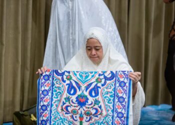 Salat di Masjid DPR, Puan Harap Idul Adha 2026 Jadi Momen Rajut Kebersamaan dan Kepedulian Sosial