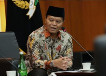 Menyesalkan Terulangnya Kasus Gagal Berangkat Calon Jemaah Umroh, HNW: Hak Jemaah Harus Diberikan, Hukum Harus Ditegakkan