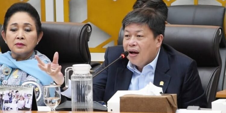 Alex Indra Lukman: Tambahan Anggaran Kehutanan Rp8,4 Triliun Tak Cair, Kita Tunggu Bencana Lagi?