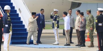 Prabowo Pulang dari Prancis Bawa “Oleh-Oleh” Rp61,25 Triliun