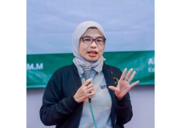 Perangi Pencabulan, Neng Eem: Pesantren Harus Jadi Benteng Moral Bangsa