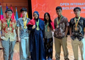 Siswa Indonesia Raih 7 Medali Olimpiade Biologi Internasional di Rusia Meski Berangkat dengan Dana Swadaya