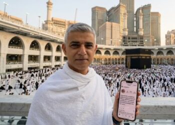 Wali Kota London Sadiq Khan Naik Haji