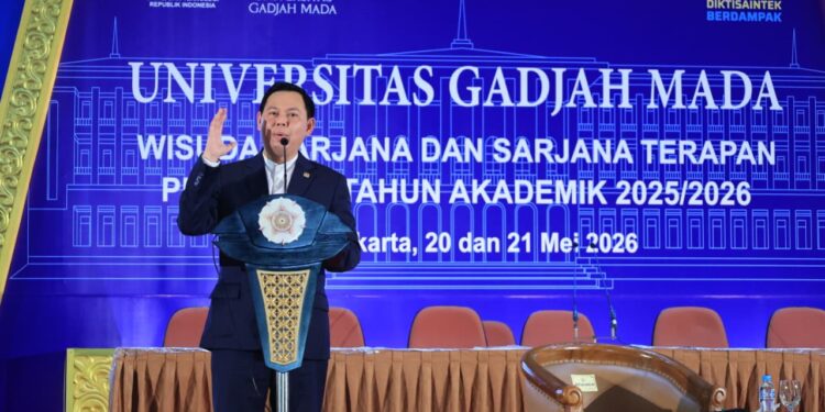 Ketua DPD RI Beri Pembekalan 1.760 Calon Wisudawan UGM, Ingatkan Dunia Nyata Lebih Keras dari Kampus
