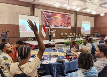 Yorrys Raweyai Soroti Dampak PSN di Papua, Aktivis dan Tokoh Nasional Bicara Ruang Hidup Warga Adat