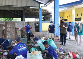 Dari Aspirasi Menjadi Aksi, Ibas Bantu Operasional TPS 3R Demi Pengelolaan Sampah yang Lebih Baik