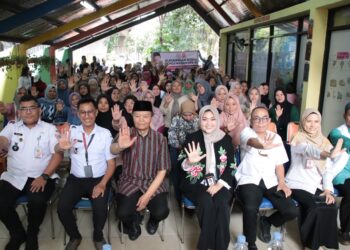 Terinspirasi Keluarga Lamine Yamal, HNW Semangati Warga Penerima Manfaat Bansos agar Sukses