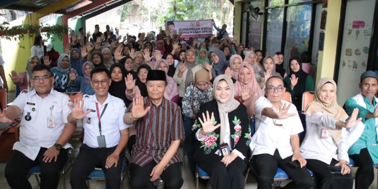 Terinspirasi Keluarga Lamine Yamal, HNW Semangati Warga Penerima Manfaat Bansos agar Sukses