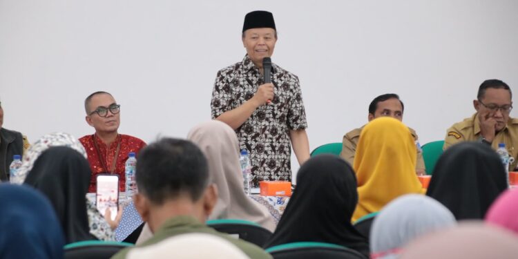 HNW Advokasi Penerima Bansos Agar Berdaya