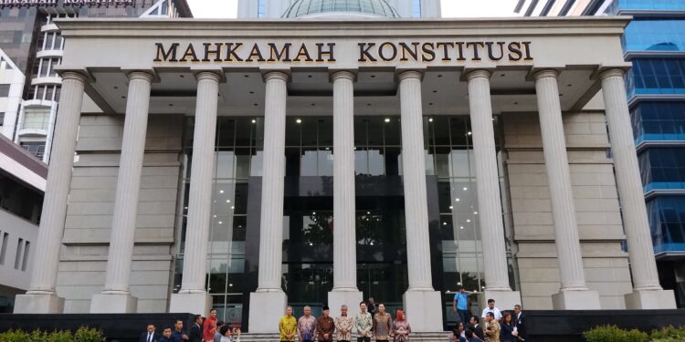 MPR-MK Perkuat Sinergi Konstitusi, Teken MoU Penyerahan Salinan Seluruh Putusan Mahkamah Konstitusi