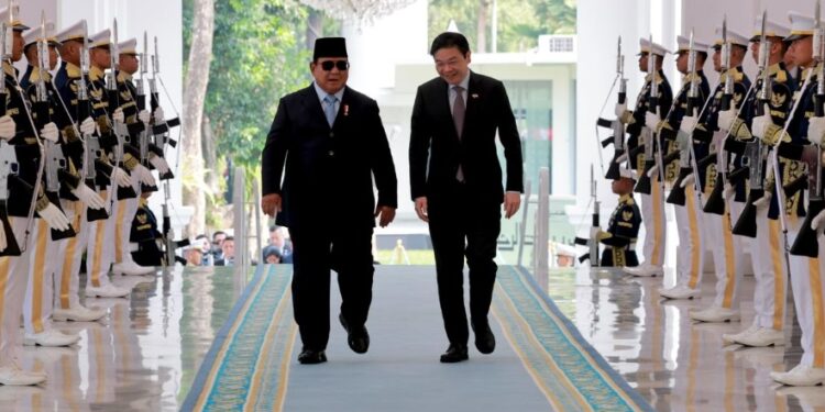 Bahas Isu Global Bersama PM Singapura, Prabowo Tegaskan Sikap ASEAN Utamakan Diplomasi