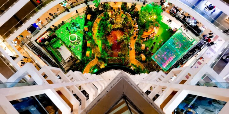 Explore The Jungle Hadir di Mal Ciputra Jakarta, Ada Air Terjun Indoor, Rumah Serangga hingga Taman Kupu-Kupu