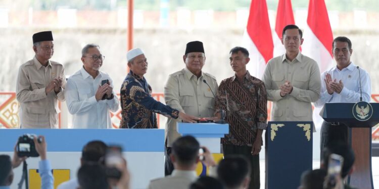 Menteri PU Janjikan Umroh Gratis Jika Bisa Buktikan Aisyah Zakiyyah Keponakannya