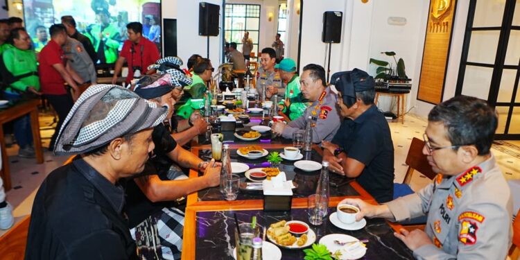 Polri Perkuat Sabuk Kamtibmas, Pecalang dan Ojol Bersatu Jaga Bali