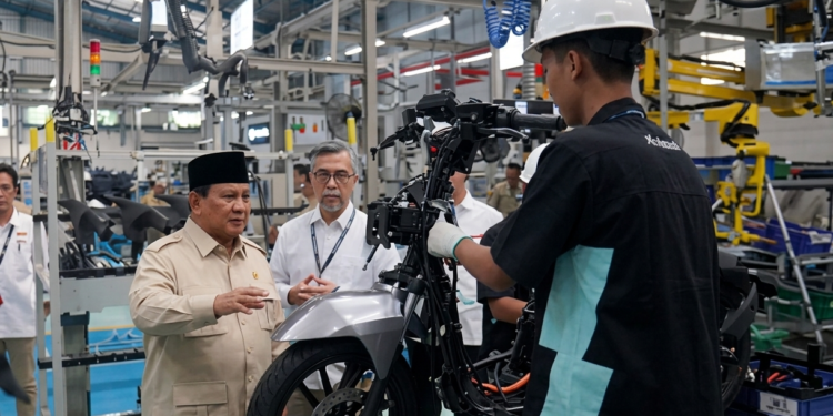 Motor Listrik Nasional (Molinas): Bunga Cicilan Turun, DP Diupayakan Nol, Siapa Mau?