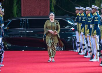 Di Sidang Tahunan dan Sidang Bersama 2026, Puan Tampak Anggun Kenakan Kebaya Brokat Hijau Olive