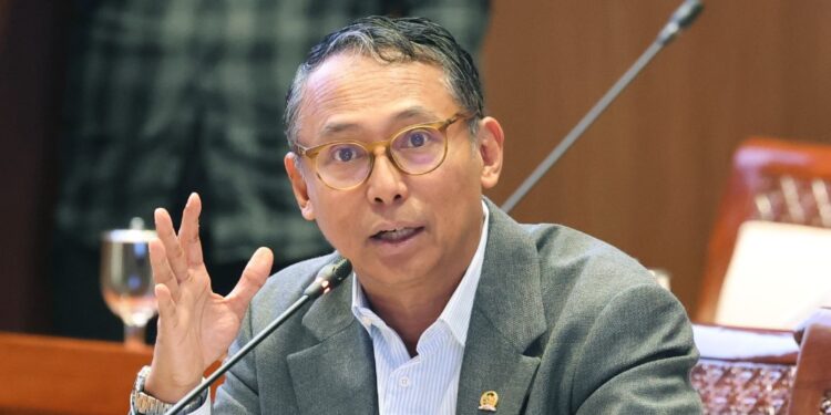 DPR Minta Pemerintah Putus Aliran Dana Judi Daring, Bukan Sekadar Blokir Situs