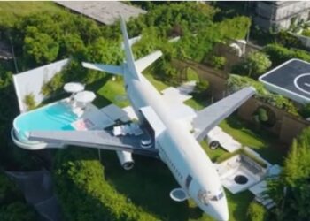 Boeing 737 Pensiun Disulap Jadi Vila Mewah di Tebing Bali, Jadi Destinasi Unik Kelas Dunia