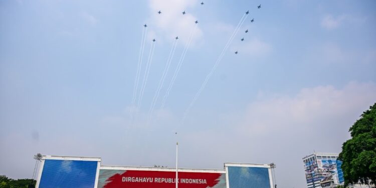 81 Pesawat dan Helikopter Bakal Hiasi Langit Istana Saat HUT ke-81 RI