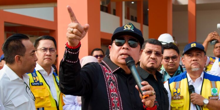 Lasarus: Sekolah Rakyat Ditargetkan Hadir di Semua Kabupaten/Kota, Anak Kurang Mampu Jangan Putus Sekolah