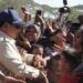 Bahagianya Anak-Anak Pengungsi Nagekeo Bertemu Prabowo