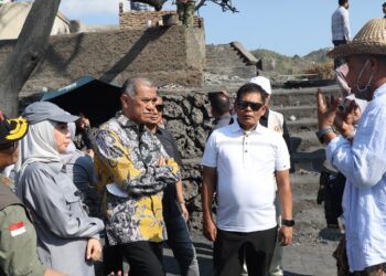 DPR Desak Desa Adat Sade Dibangun Lagi Kurang dari 6 Bulan, Mitigasi Kebakaran Wajib Diperkuat