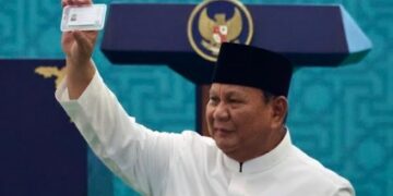 Prabowo Terima Kartu Anggota Seumur Hidup NU: Ini Kehormatan Besar bagi Saya