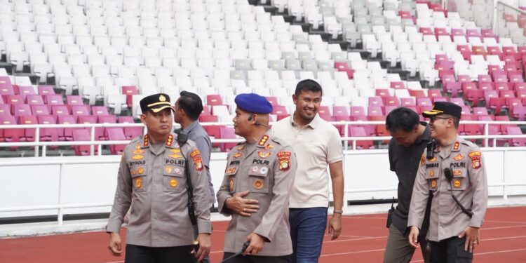 1.105 Personel Gabungan Dikerahkan Amankan Laga Aston Villa di SUGBK