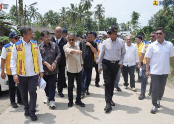 Tinjau Longsor di Nias, Menteri Dody: Tangani Secara Komprehensif Agar Tidak Berulang