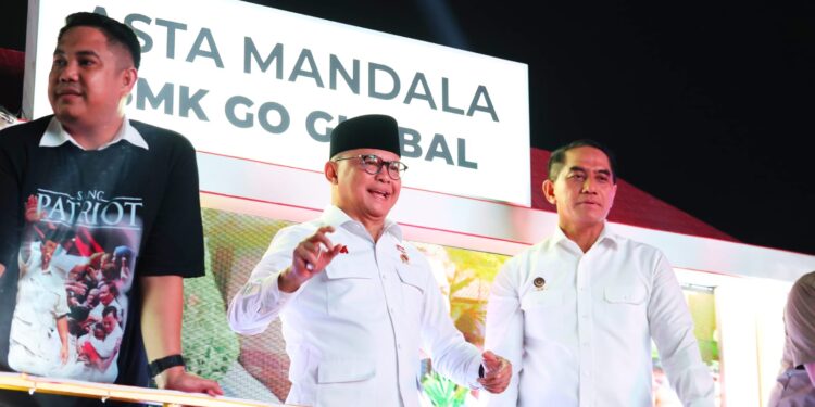Menteri Mukhtarudin Hadiri Karnaval Bersatu Harmoni Nusantara di Monas, Apresiasi Antusiasme Masyarakat