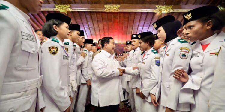 Prabowo Apresiasi Petugas HUT Kemerdekaan: Terus Bawa Semangat Merah Putih