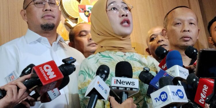 DPR Terima Serikat Pekerja PT Pos, Bahas Kepastian Gaji 31 Ribu Karyawan