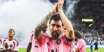 MESSI BILANG “CUKUP!”: Sang Raja Argentina Tinggalkan Timnas di Usia 39 Tahun, 207 Laga dan 125 Gol Jadi Warisan