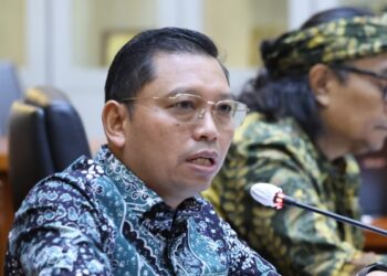 DPR Soroti Selisih Rp10 Triliun Anggaran MBG, BGN Diminta Hitung Ulang