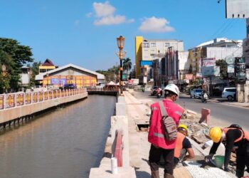 Kementerian PU Perkuat Infrastruktur Pengendalian Banjir melalui Revitalisasi Sungai Veteran Banjarmasin