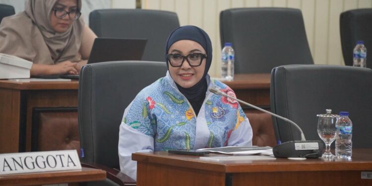 Pertamax Bisa Tembus Rp20 Ribu, Dewi Juliani: Jangan Bebankan Gejolak Minyak ke Rakyat