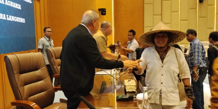 Pimpinan DPR Terima Aspirasi Warga di Hari Tani Nasional, UU Reforma Agraria Disorot soal Kesejahteraan Petani