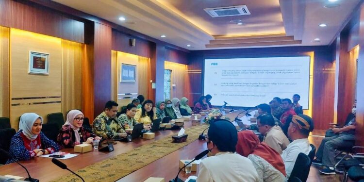 Surakarta Soroti UU HKPD, Minta Belanja Guru dan Tenaga Kesehatan Dikecualikan dari Mandatory Spending 30 Persen