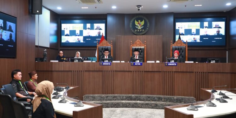 DKPP Copot Ketua Bawaslu Labuhanbatu, Diganjar Peringatan Keras Terakhir