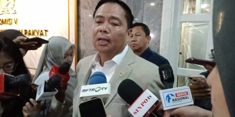 Lasarus Minta Pengusutan Kecelakaan Argo Bromo Tak Berhenti pada Masinis